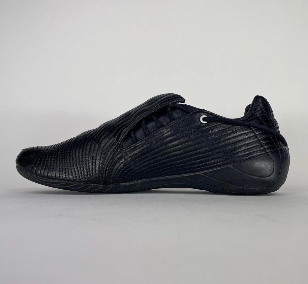 PUMA SLIP ON SHOES