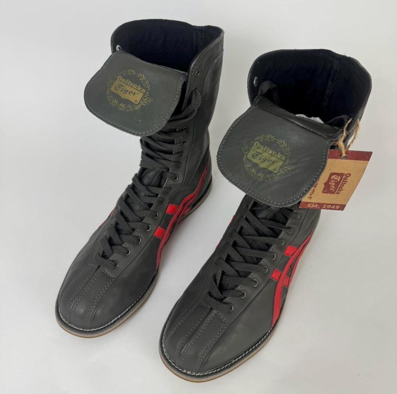 VINTAGE ONITSUKA TIGER BOOTS